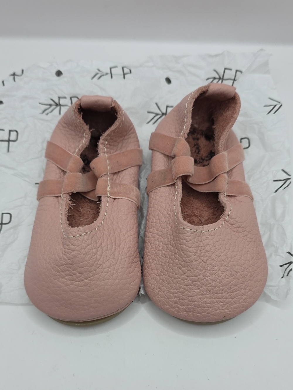 Freshly Picked Blush Ballet Baby Mocassins Size 3
